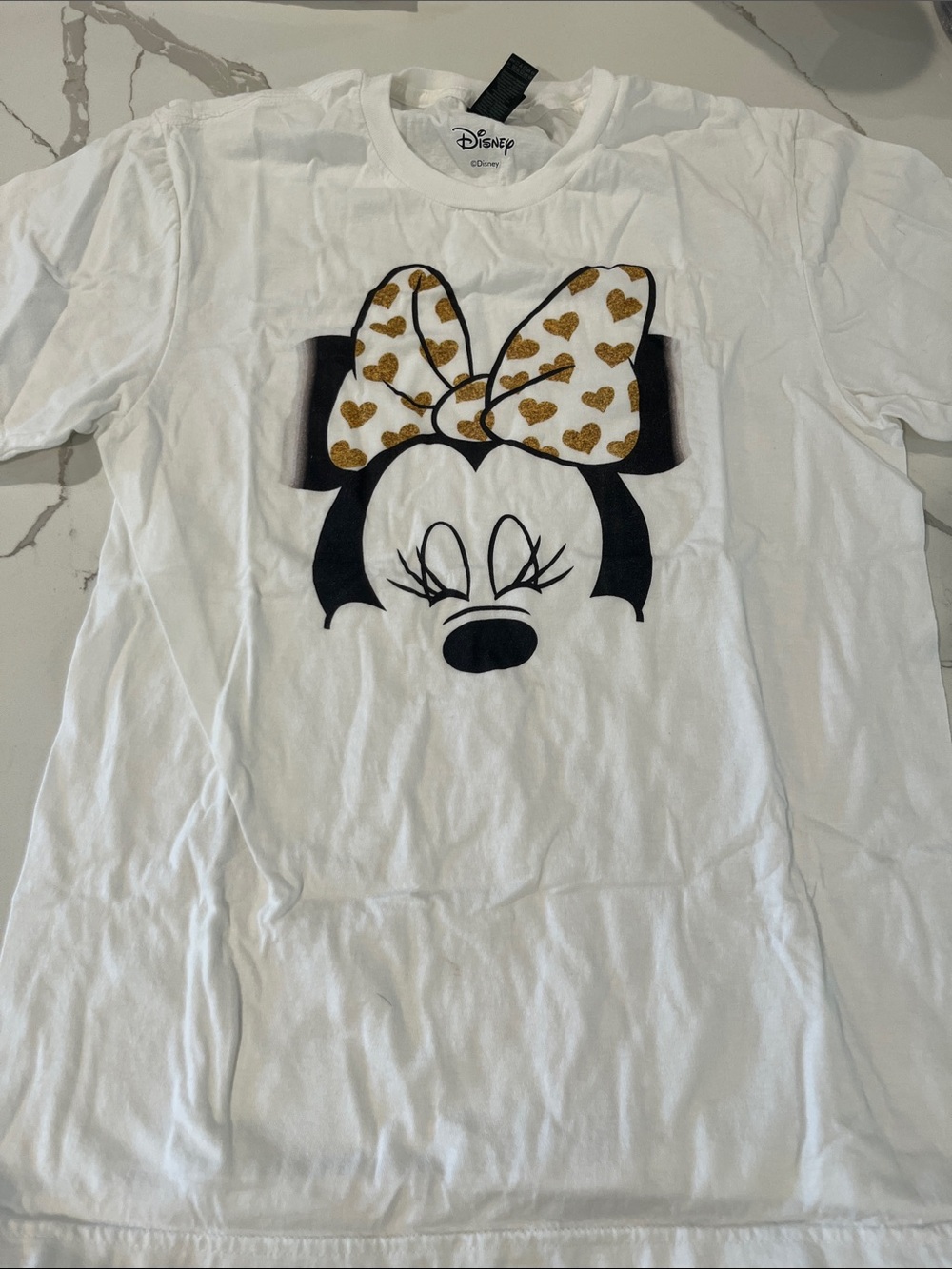 Women’s Minnie Mouse shirt